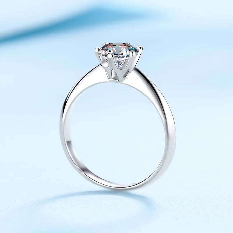 Anillo de Diamante 18K
