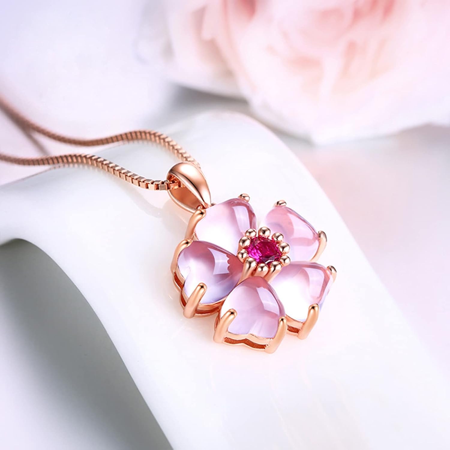 Colgante Flor de Amor en Cuarzo Rosa y Oro Rosa 14k