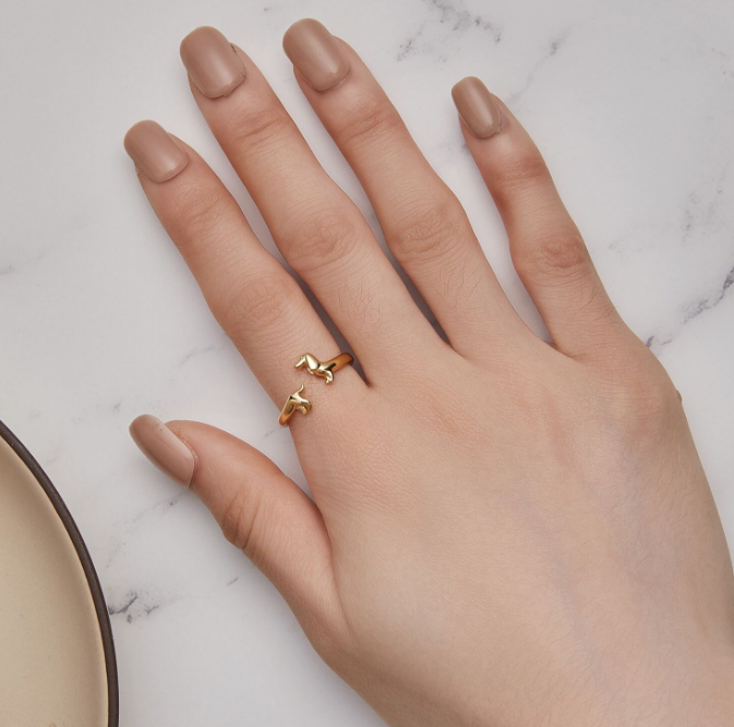 Anillo Abrazo de Salchicha Plata Bañada en Oro Amarillo